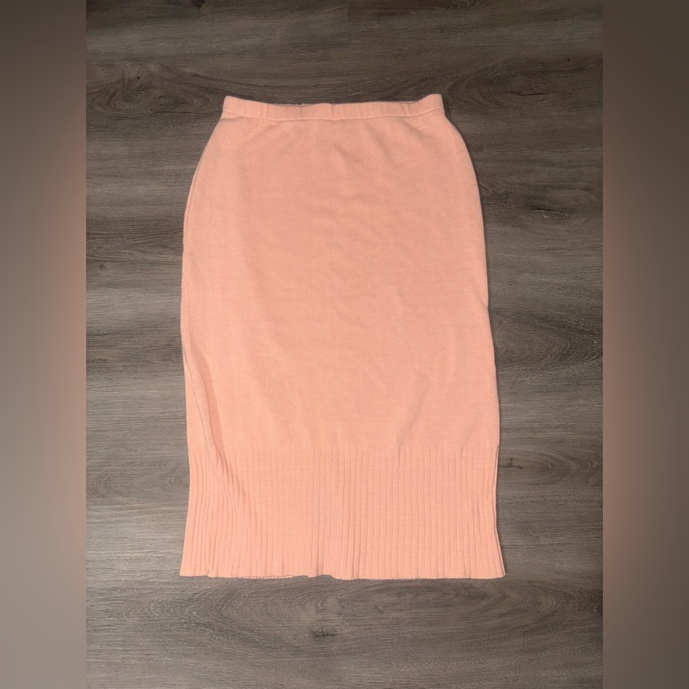 Luva | Pink Knit Skirt